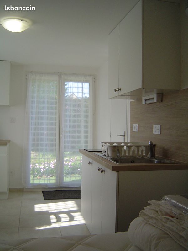 Appartement 1 pièce 18 m² · à Angers · 17,6 m² · 545 €