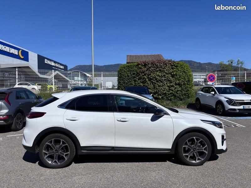 Kia XCeed 1.6 GDi 105ch + Plug-In 60.5ch Premium DCT6 (image 4)