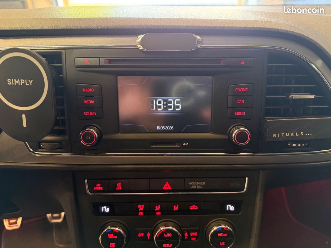 SEAT LEON 1.4 TSI 122 FR /Radar de recul/Jantes 17/Regulateur/ (image 13)