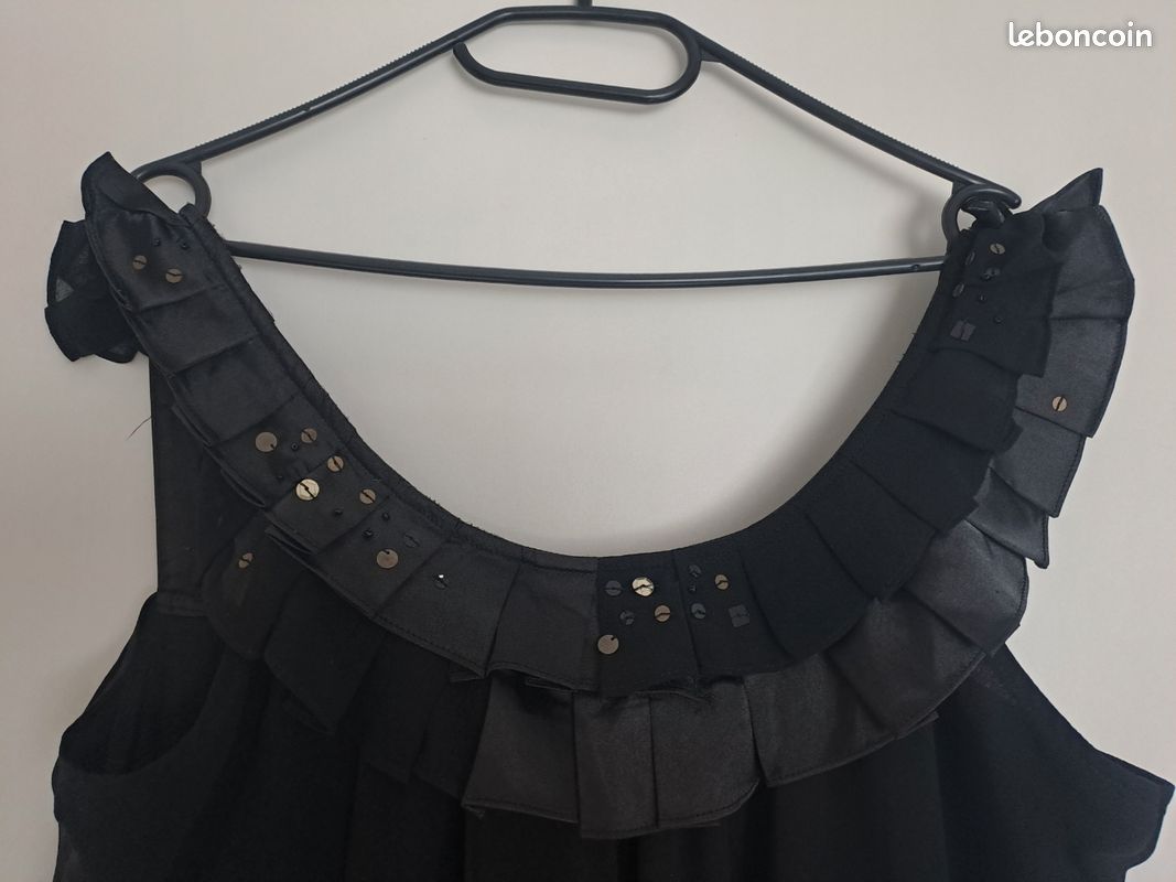 Robe / haut pour les fêtes (image 3)