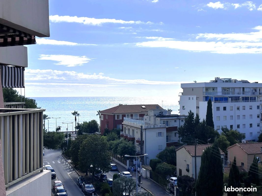 Appartement 1 pièce 28 m² · à Cagnes-sur-Mer · 28 m² · 225 000 €