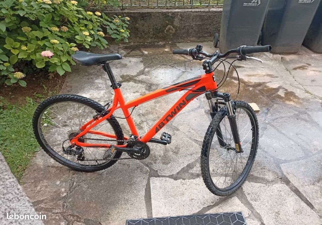 Vtt Rockrider Btwin Rockrider 340 Mountain Bike Price Btwin Vtt