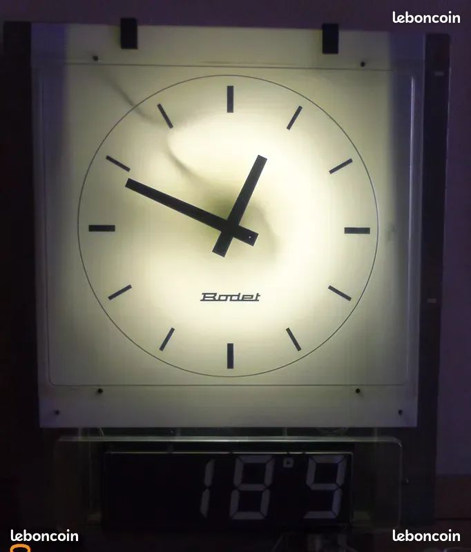 Ancienne horloge pointeuse d'usine en bois années 1920