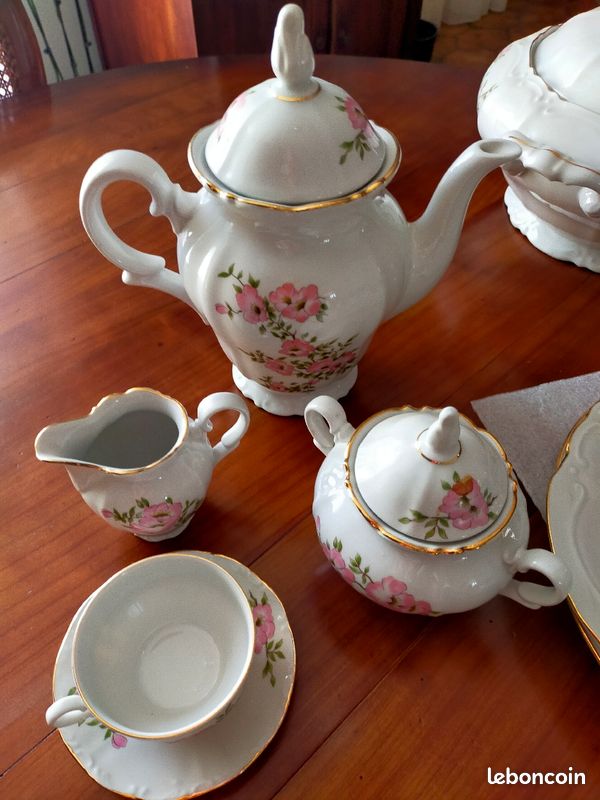 Service vaisselle en porcelaine (image 4)