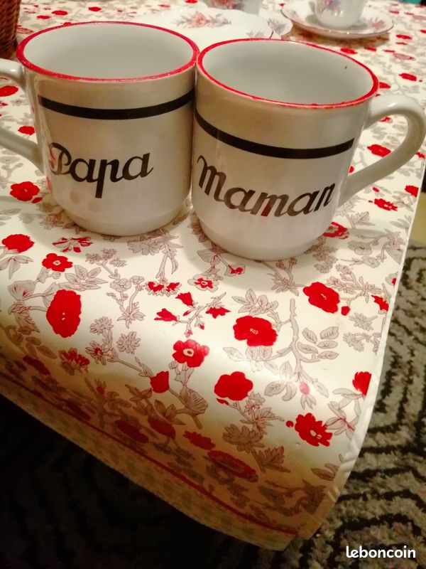 2. Tasses papa /maman (image 1)