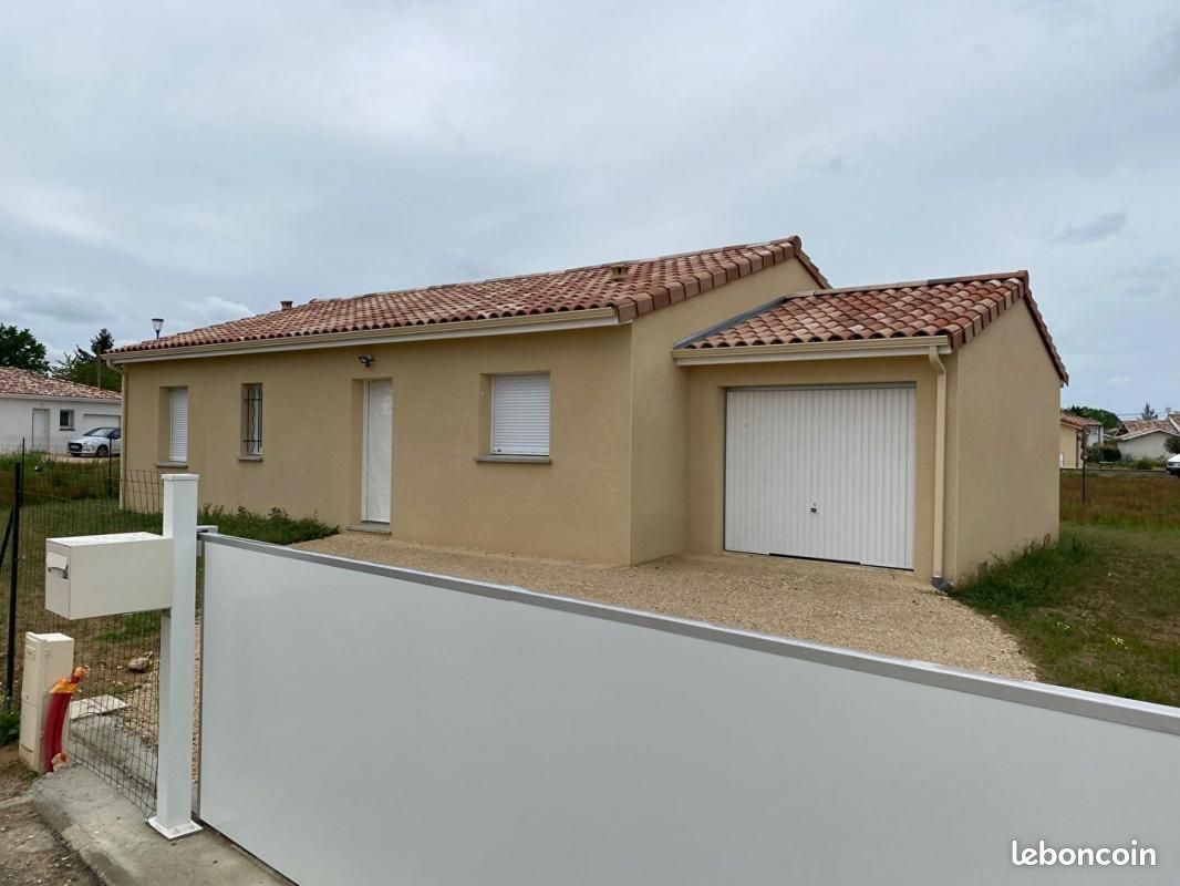 Maison 4 pièces 89 m² · à Nègrepelisse · 89 m² · 990 €/mois
