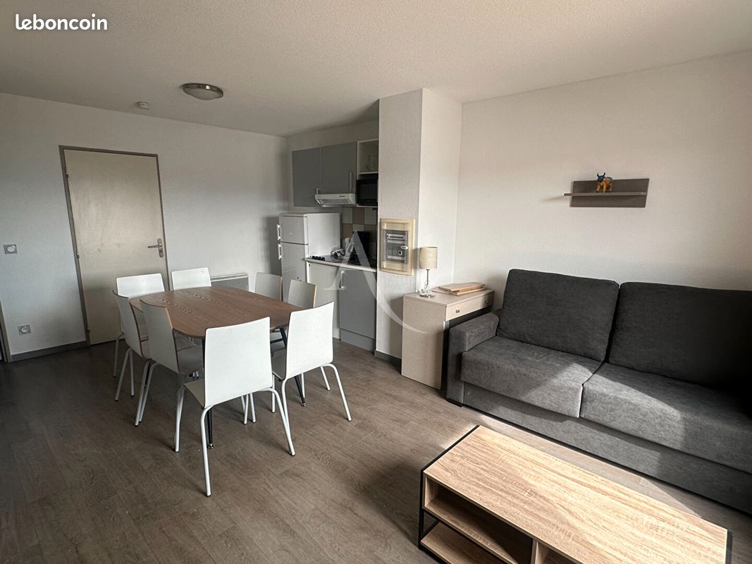 Appartement 3 pièces 51 m² · à Les Angles · 51 m² · 165 000 €