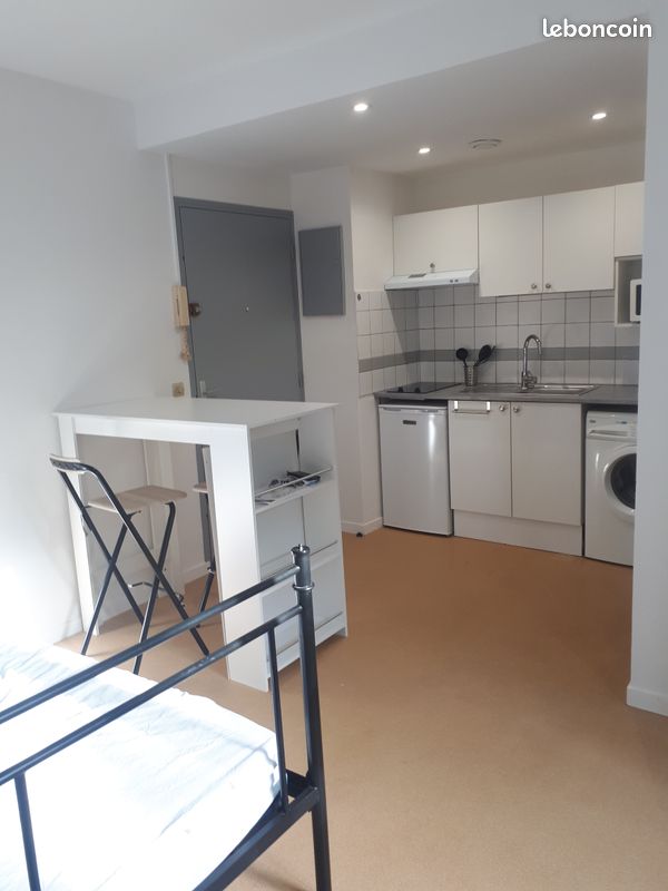 Appartement 1 pièce 20 m² · à Billère · 20 m² · 400 €