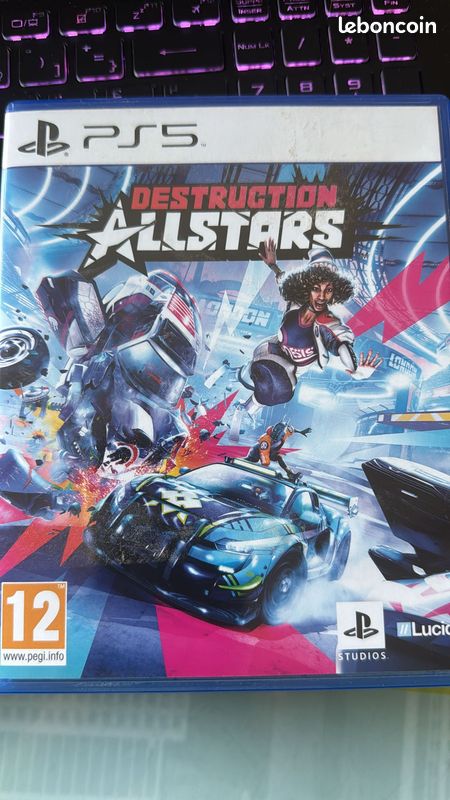 Jeux Vidéo : nous testons la PS5 sur Destruction All-Stars et ça envoie