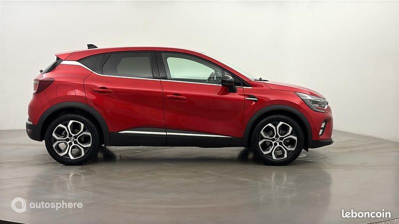 Renault Captur 1.6 E-Tech hybride 145ch Engineered (image 4)