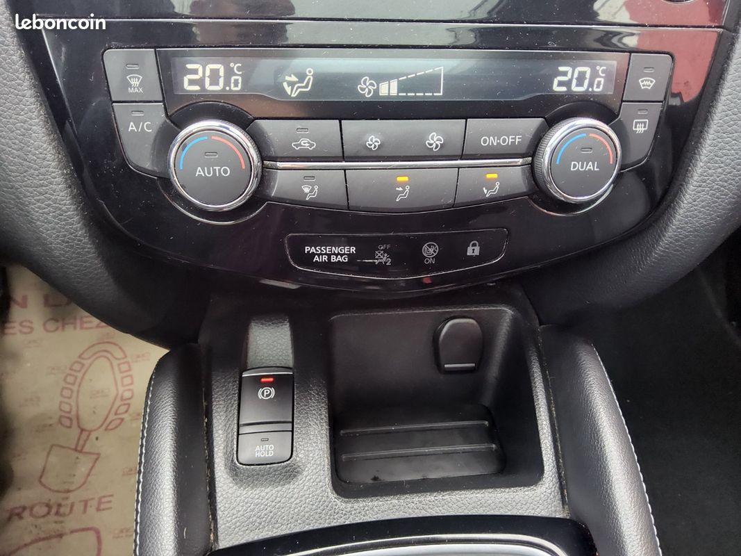 NISSAN QASHQAI 2019 1.5 dCi 115 Tekna+ (image 21)