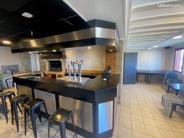 Immeuble 210 m² · à Cherbourg-en-Cotentin · 210 m² · 301 808 €