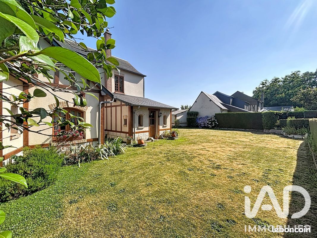 Maison 4 pièces 132 m² · à Le Thuit de l'Oison · 132 m² · 240 000 €