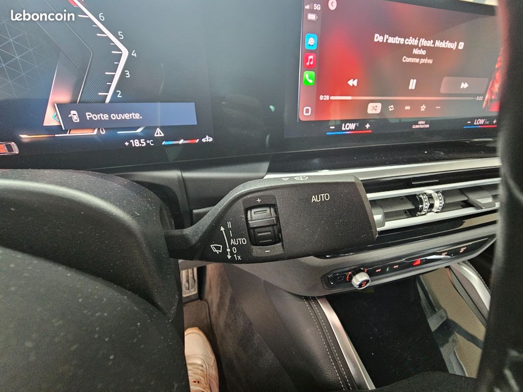 BMW 420i cabriolet M Sport / feux laser / ecrans full curvate display / siege chauffant / chauffage de nuque / régulateur auto adaptatif / feux auto / essuie-glace auto / volant chauffant / hayon ... (image 32)