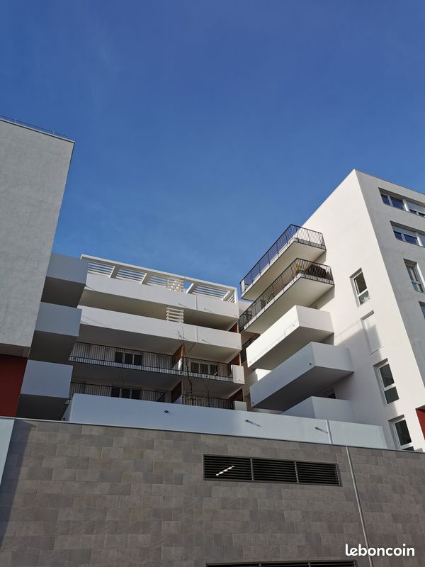 Appartement 4 pièces 83 m² · à Marseille · 83,4 m² · 1 137 €/mois