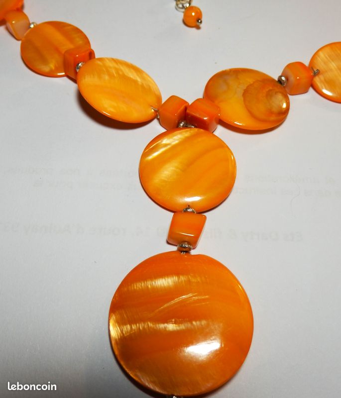 Collier Léger Perles Graines Pendentif Orange Bijou Vintage - Occasion Parfait état, Unique