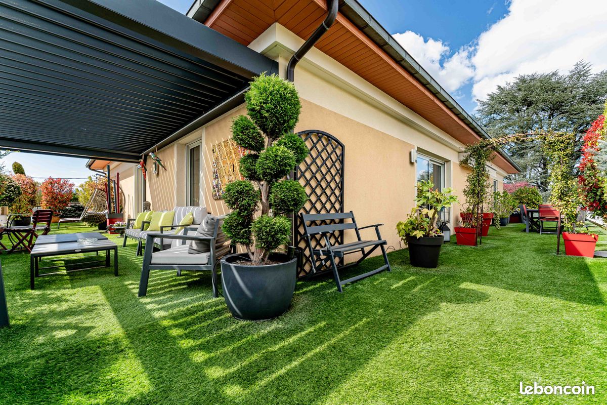 Appartement 5 pièces 119 m² · à Tassin-la-Demi-Lune · 119 m² · 890 000 €