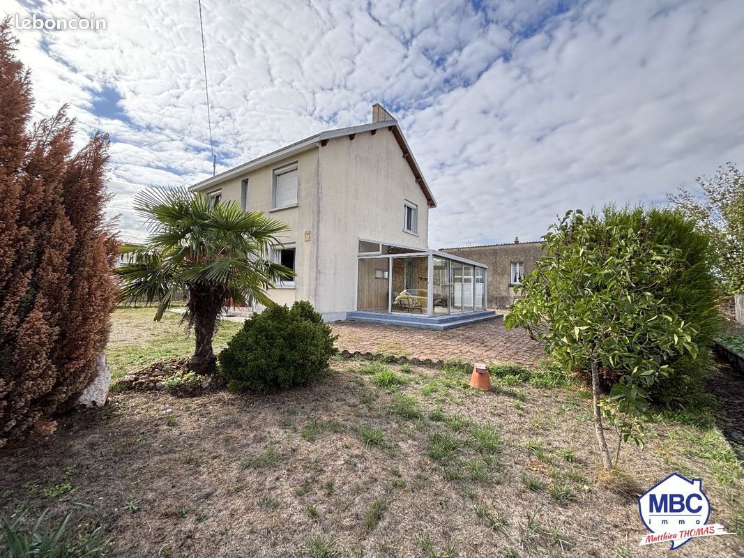 Maison 6 pièces 87 m² · à Montrevault-sur-Èvre · 87 m² · 153 000 €