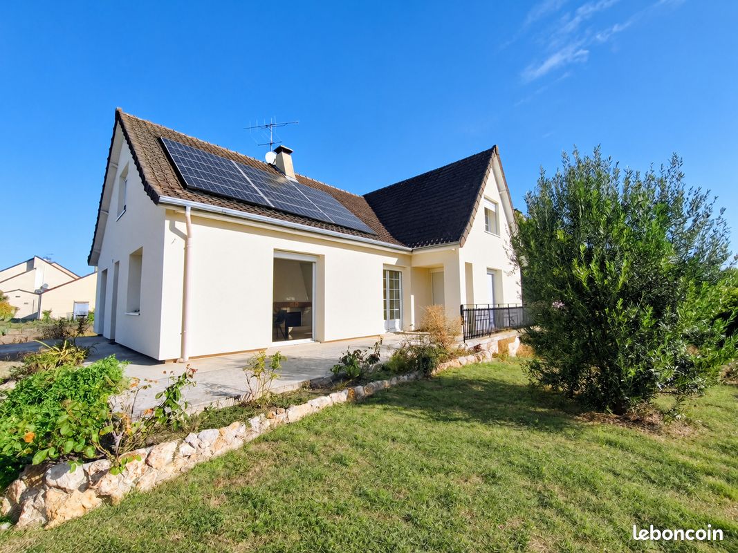 Maison 7 pièces 181 m² · à Sarry · 181 m² · 299 000 €