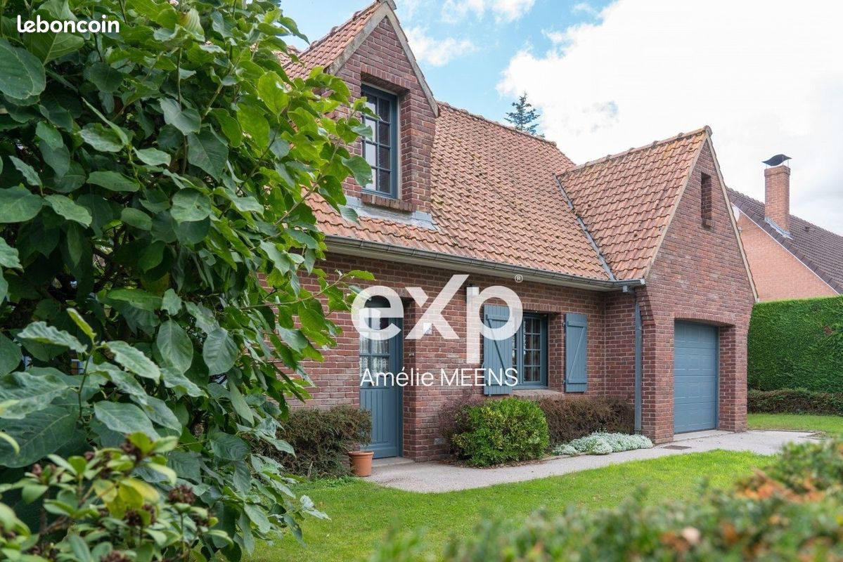 Maison 7 pièces 157 m² · à Esquelbecq · 157 m² · 299 000 €