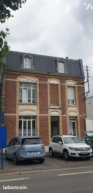 Maison 5 pièces 134 m² · à Saint-Quentin · 134 m² · 825 €/mois