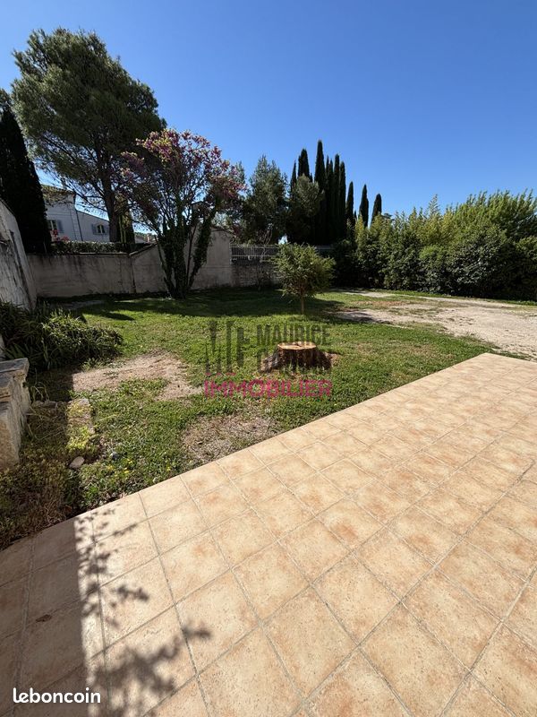 Maison 4 pièces 95 m² · à Pernes-les-Fontaines · 95 m² · 1 056 €/mois