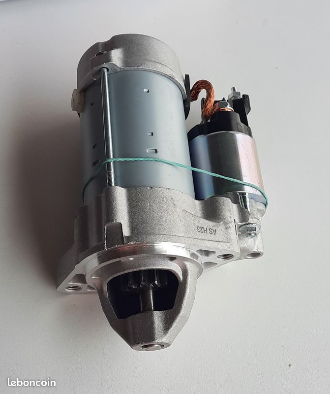 Emblème Renault Twingo II 1.2 - 8200466221
