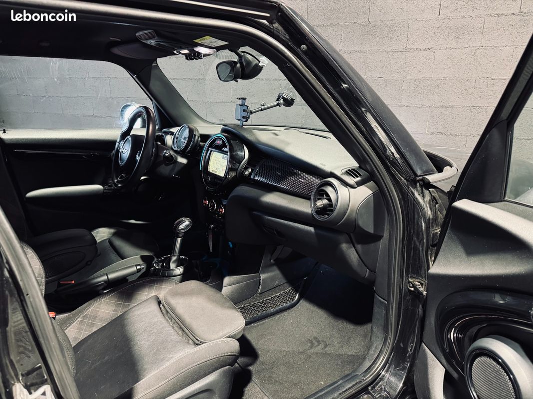 MINI HATCH 5 PORTES Cooper SD 170 ch BVA6 Finition John Cooper Works (image 14)
