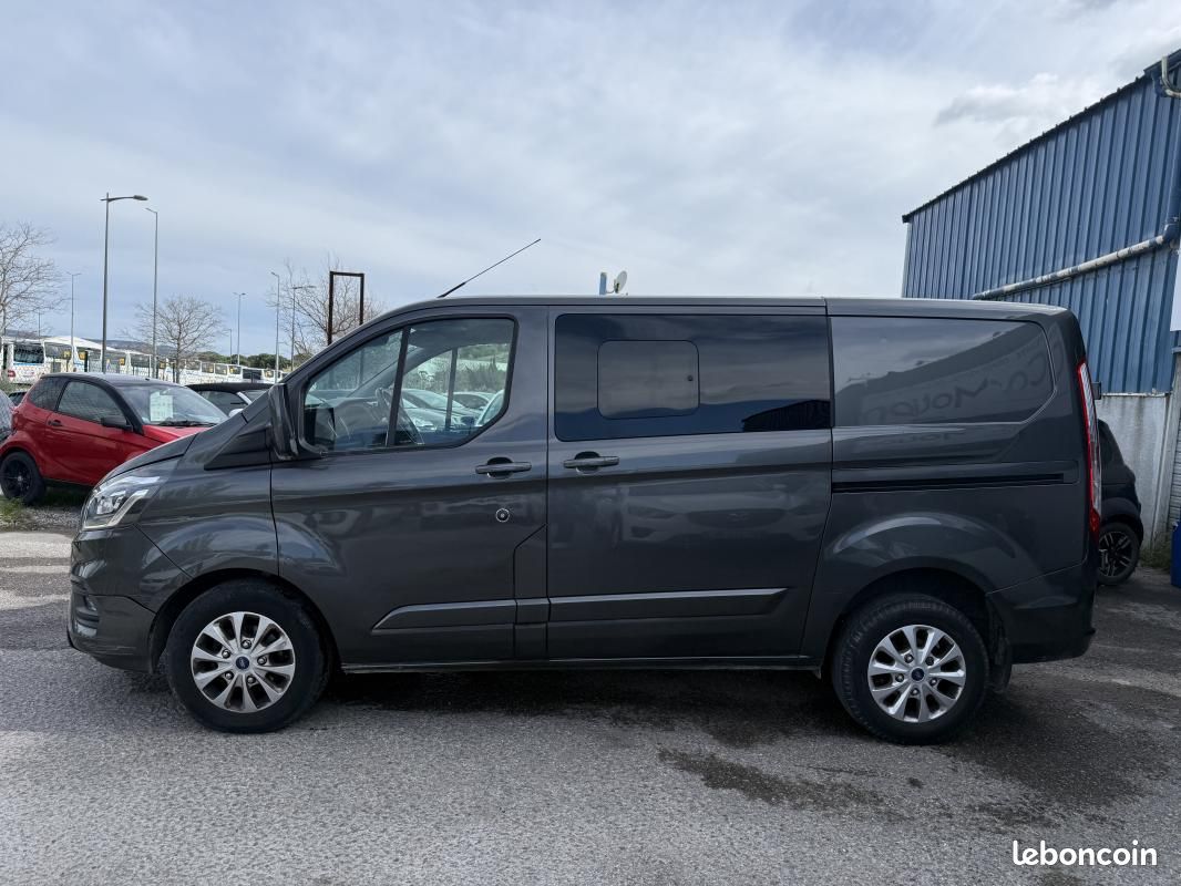 Ford Transit Custom 2.0 TDCI 130CH L1 H1 / CABINE APPROFONDI TVA NON RÉCUPÉRABLE (image 4)