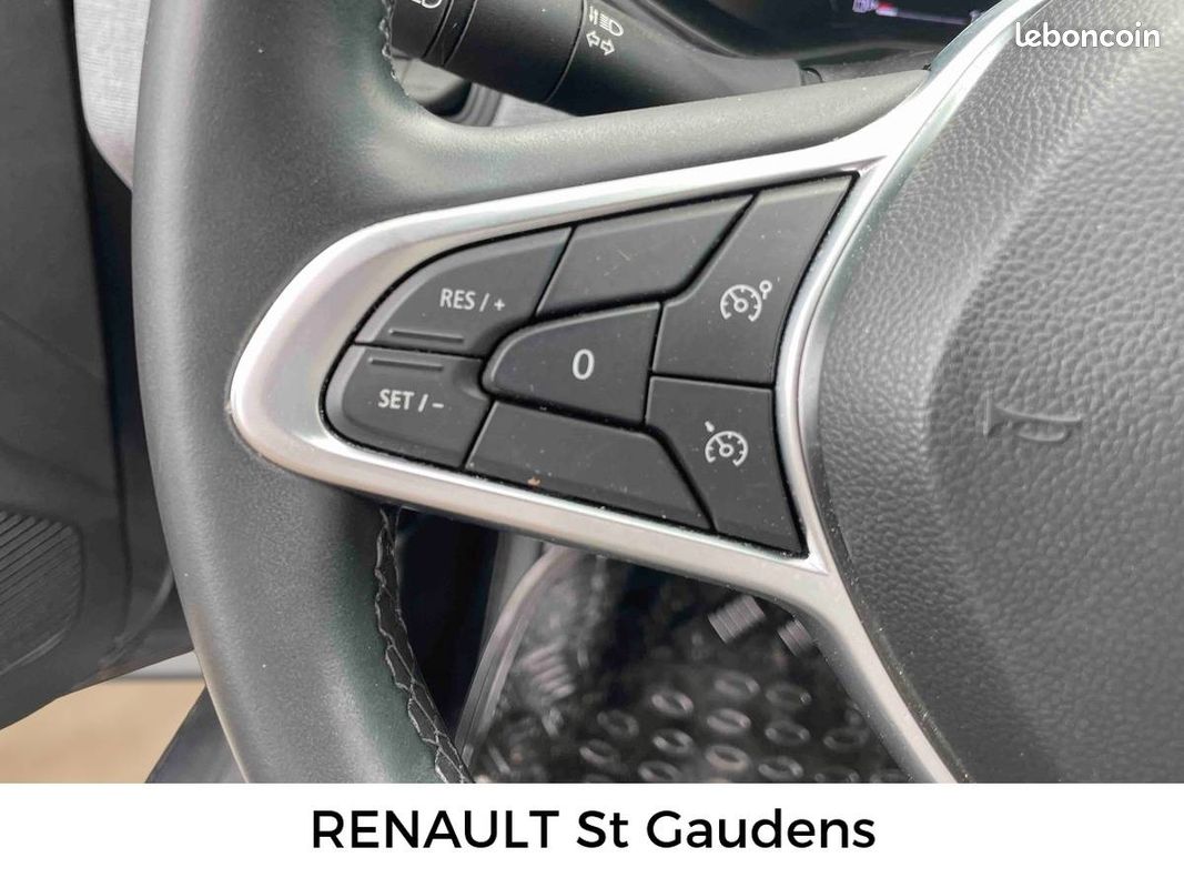 RENAULT Clio TCe 90 Evolution (image 17)