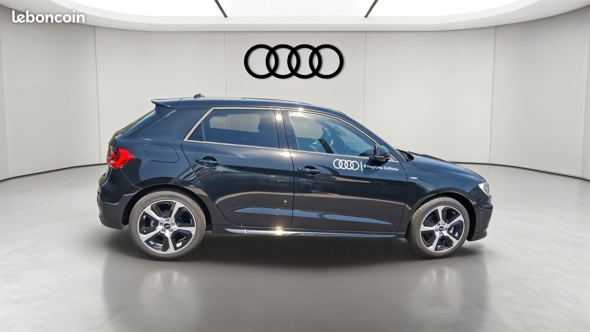AUDI A1 Sportback 30 TFSI 116 ch S tronic 7 S Line (image 6)