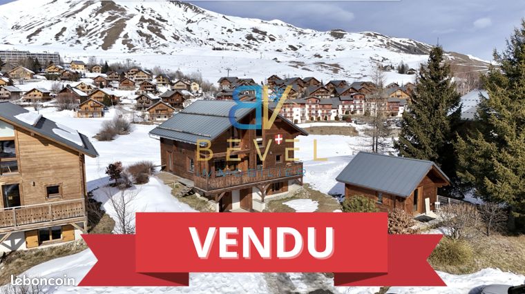 Chalet 7 pièces 193 m²