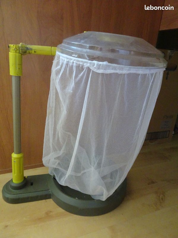 Materiel d'observation pour insectes (image 1)