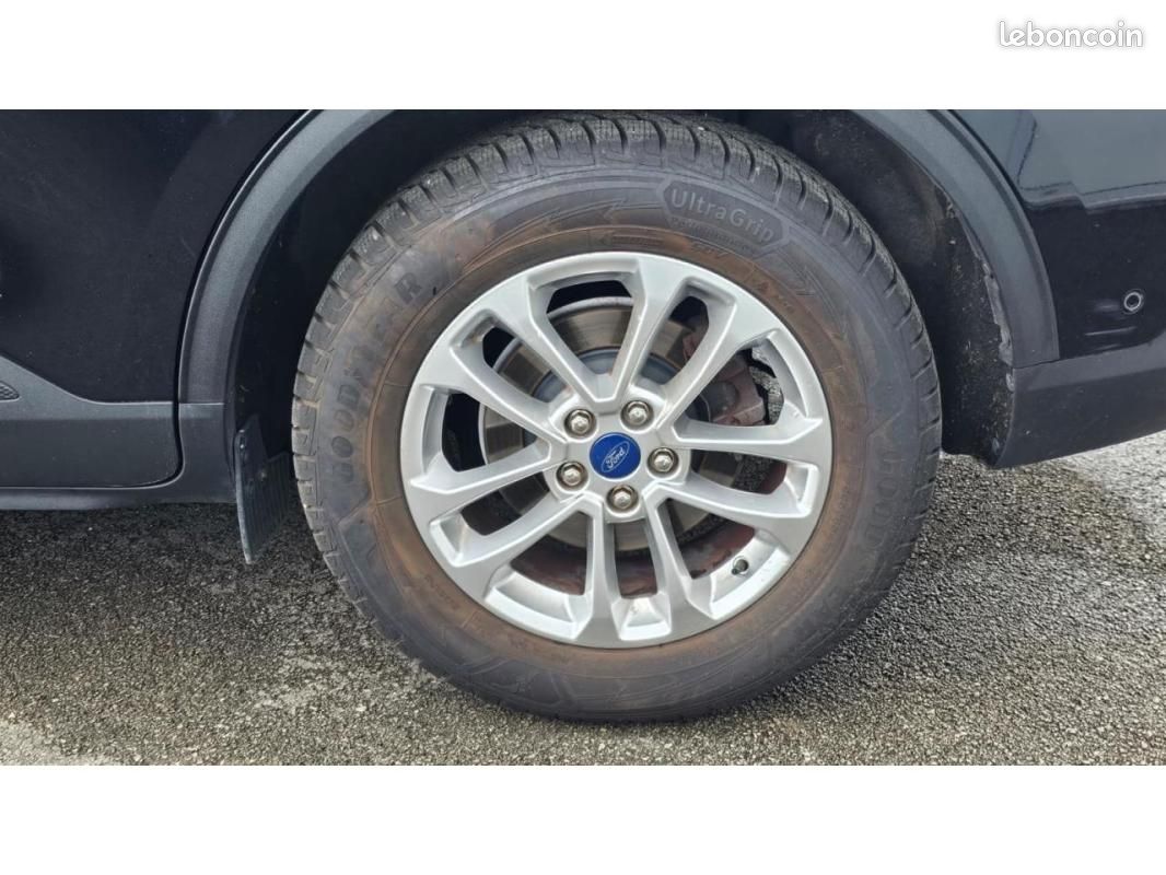 Ford Kuga Titanium 1.5 EcoBlue 120cv BVA 4x2 + Pack Techno + Assistance + Attelage + Barre de Toit (image 23)