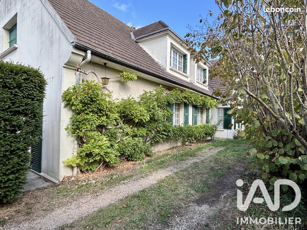 Maison 9 pièces 255 m² · à Meaux · 255 m² · 420 000 €