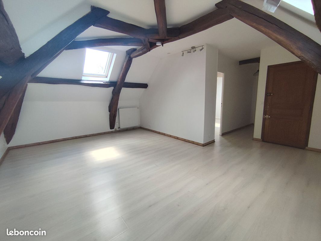 Appartement 2 pièces 38 m² · à Pecqueuse · 38 m² · 705 €/mois