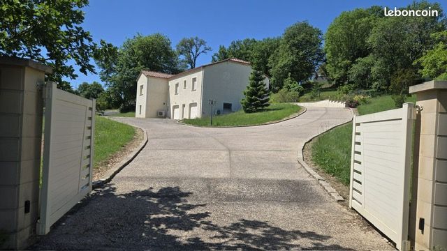 Belle maison individuelle proche cahors