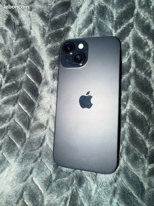IPhone et Apple Watch (image 1)