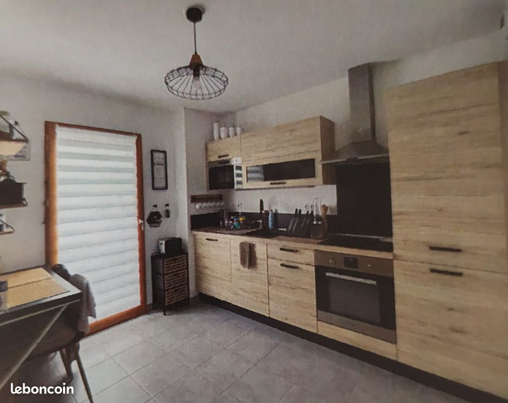 Maison 6 pièces 120 m² · à Bourgbarré · 120 m² · 320 000 €