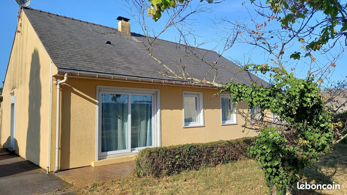 Maison 5 pièces 94 m² · à Saint-Étienne-de-Montluc · 94 m² · 329 175 €