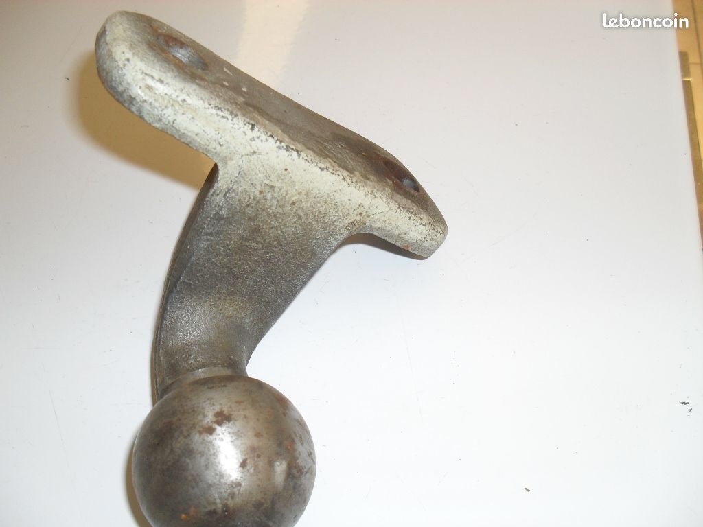 Boule d'attelage auto (image 2)