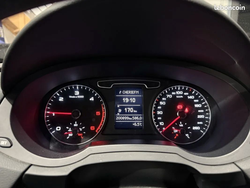 AUDI Q3 2.0 TDI 140ch S LINE / KIT DISTRI + EMBRAYAGE NEUF (image 13)