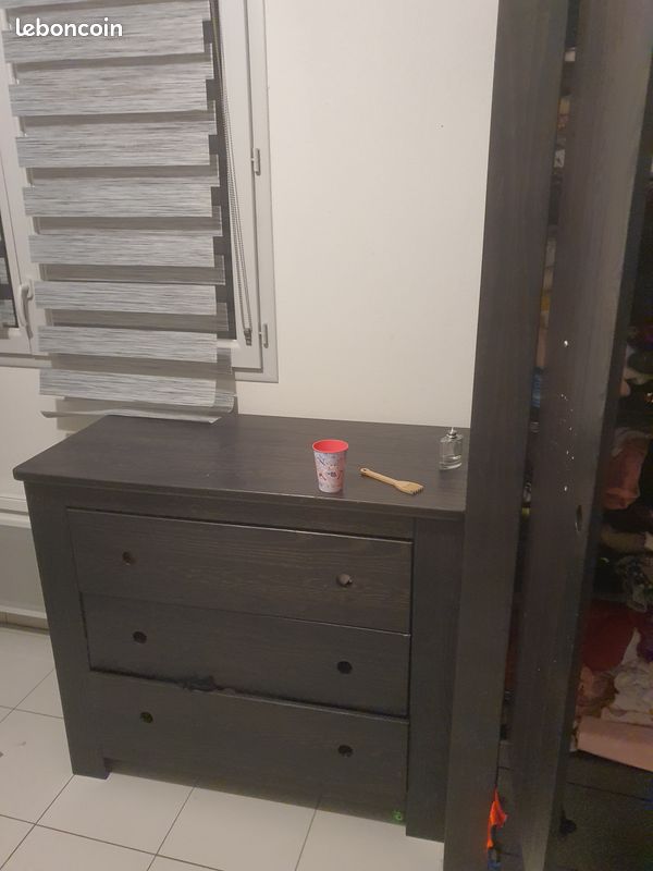 Armoir et commode et lit pour enfant (image 1)