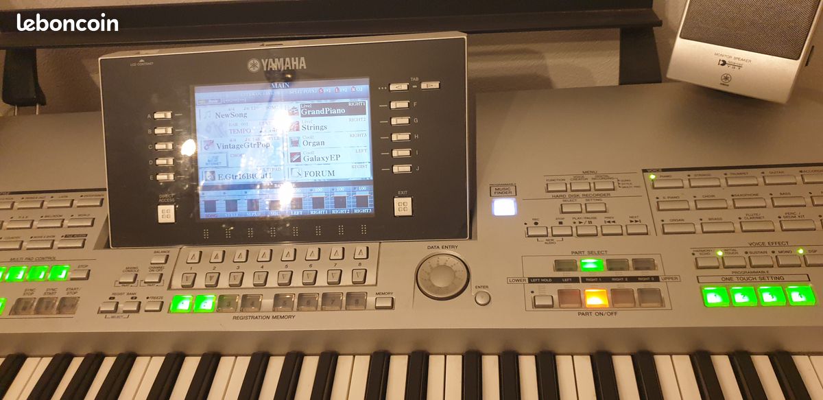 Synthétiseur Yamaha TYROS 2 (image 2)