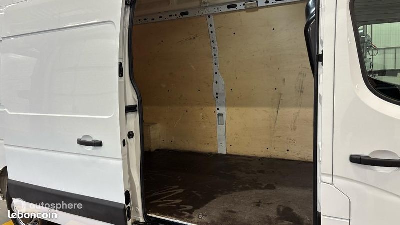 Renault Master Véhicule utilitaire ou Société F3500 L3H3 2.3 Blue dCi 135ch Confort Euro6E (image 20)