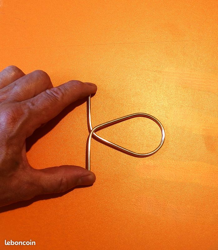 Lobe D'Antenne Petit Modèle DG-PENDULES - Dimensions 14 X 11 Cm
