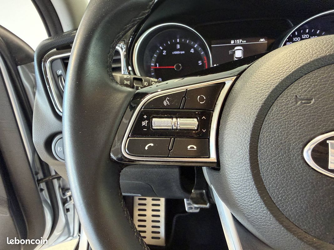 KIA XCeed 1.6 CRDi 136 ch MHEV iBVM6 Design (image 28)