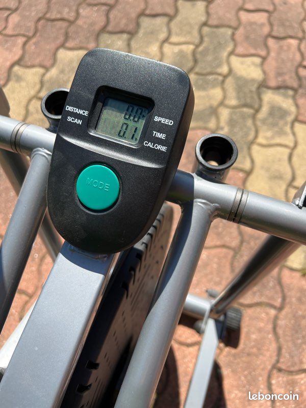 Vélo helliptique (image 2)