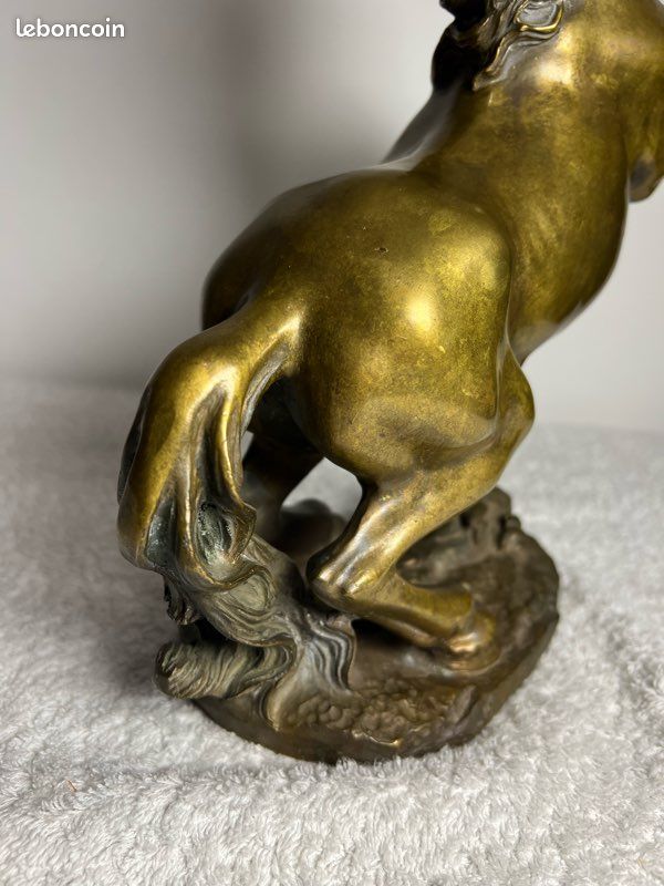 Buste De Cheval En Bronze Massif - Sculpture Animalière - Occasion