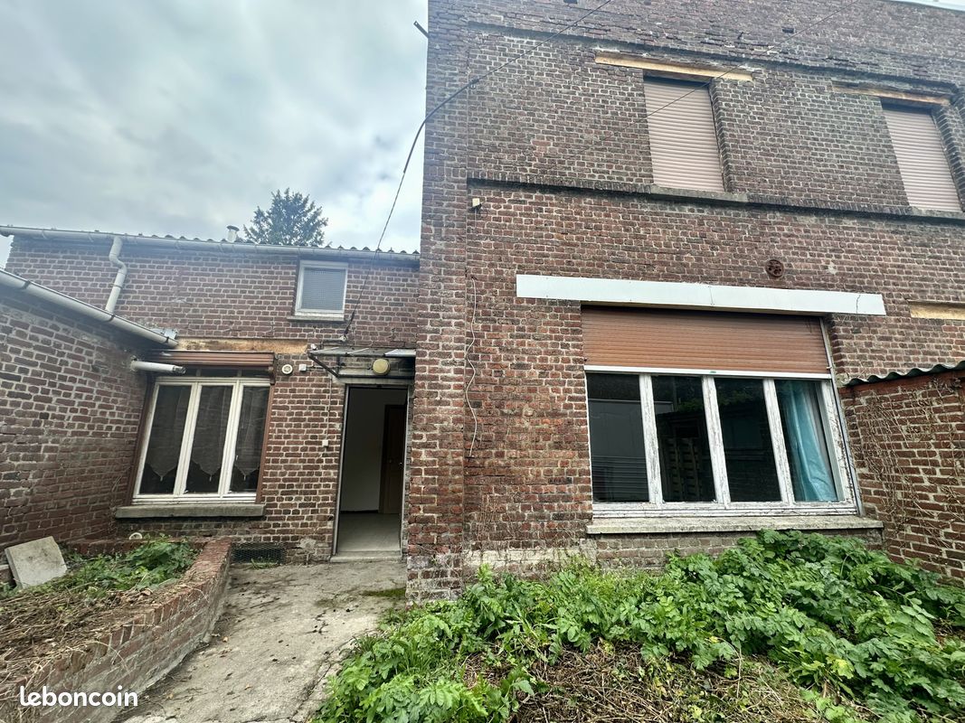 Maison 4 pièces 90 m² · à Quiévrechain · 90 m² · 58 000 €